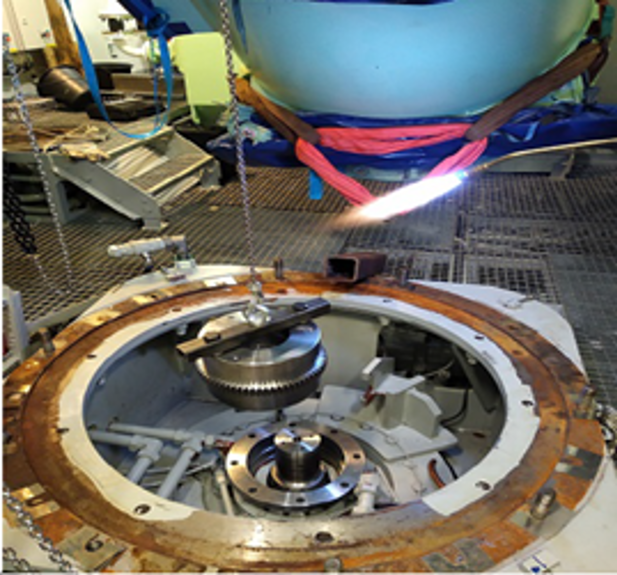 IMCA SF Inhalation of toxic fumes during hot work Picture1 Coupling hub during heating process