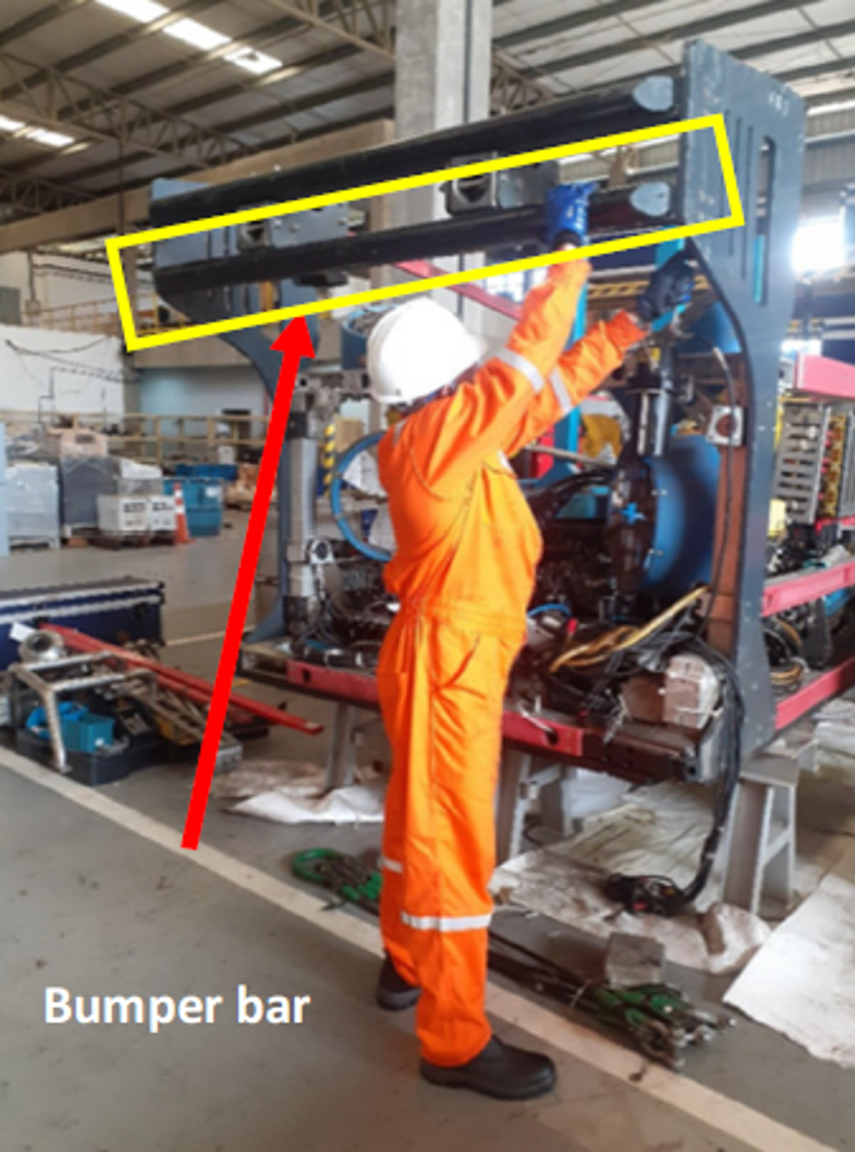A worker broke his finger whilst working on an ROV. The incident occurred during ROV maintenance when he was single-handedly removing a bumper bar located above head height