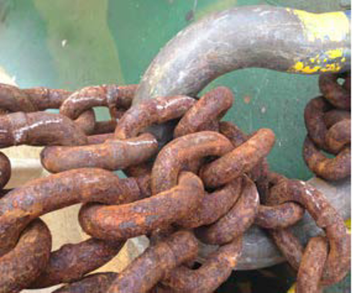 IMCA SF: Near miss: Safe use of chains in rigging Imcasf01 15 Image4 reconstruction of how the chains were rigged