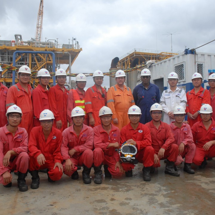 Setting a New Standard for Offshore Diving in China 1