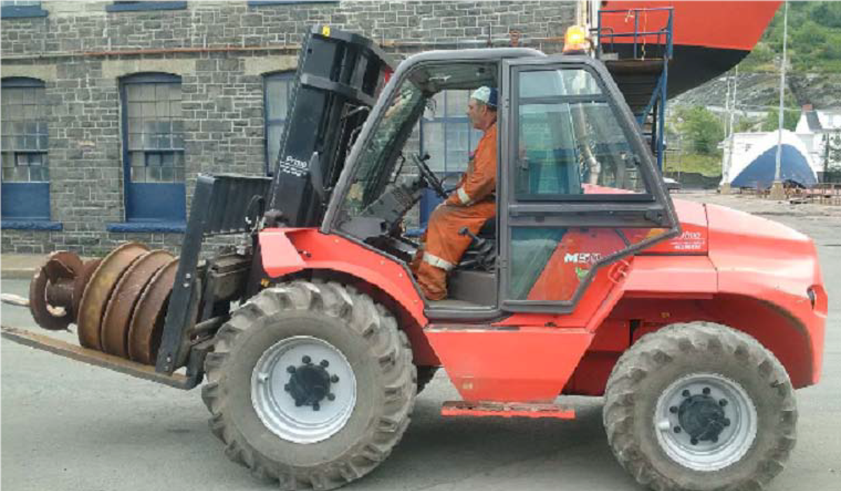 forklift of the type used at time of incident