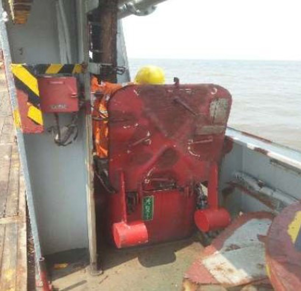 escape hatch made free after greasing