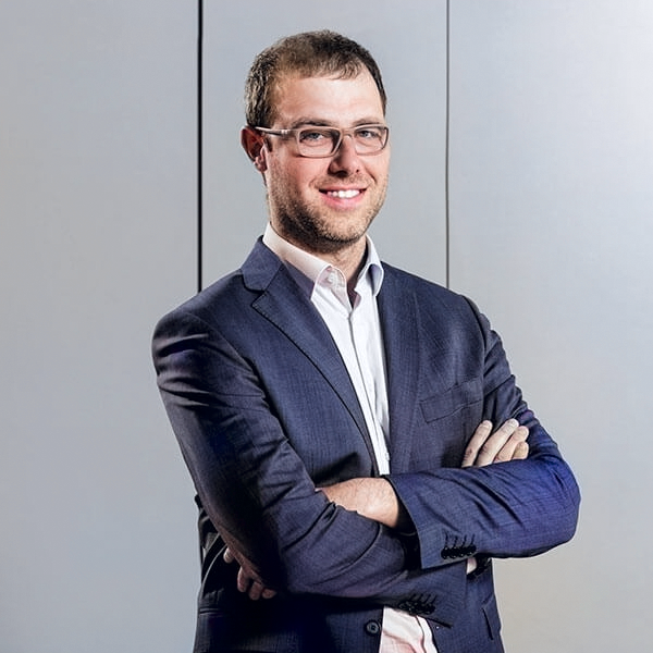 Continuous rope monitoring systems.