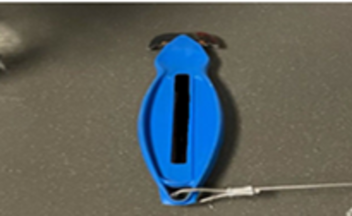 IMCA SF: BSEE: recurring hand injuries from alternative cutting devices 2 Exposed blade on alternative cutting device