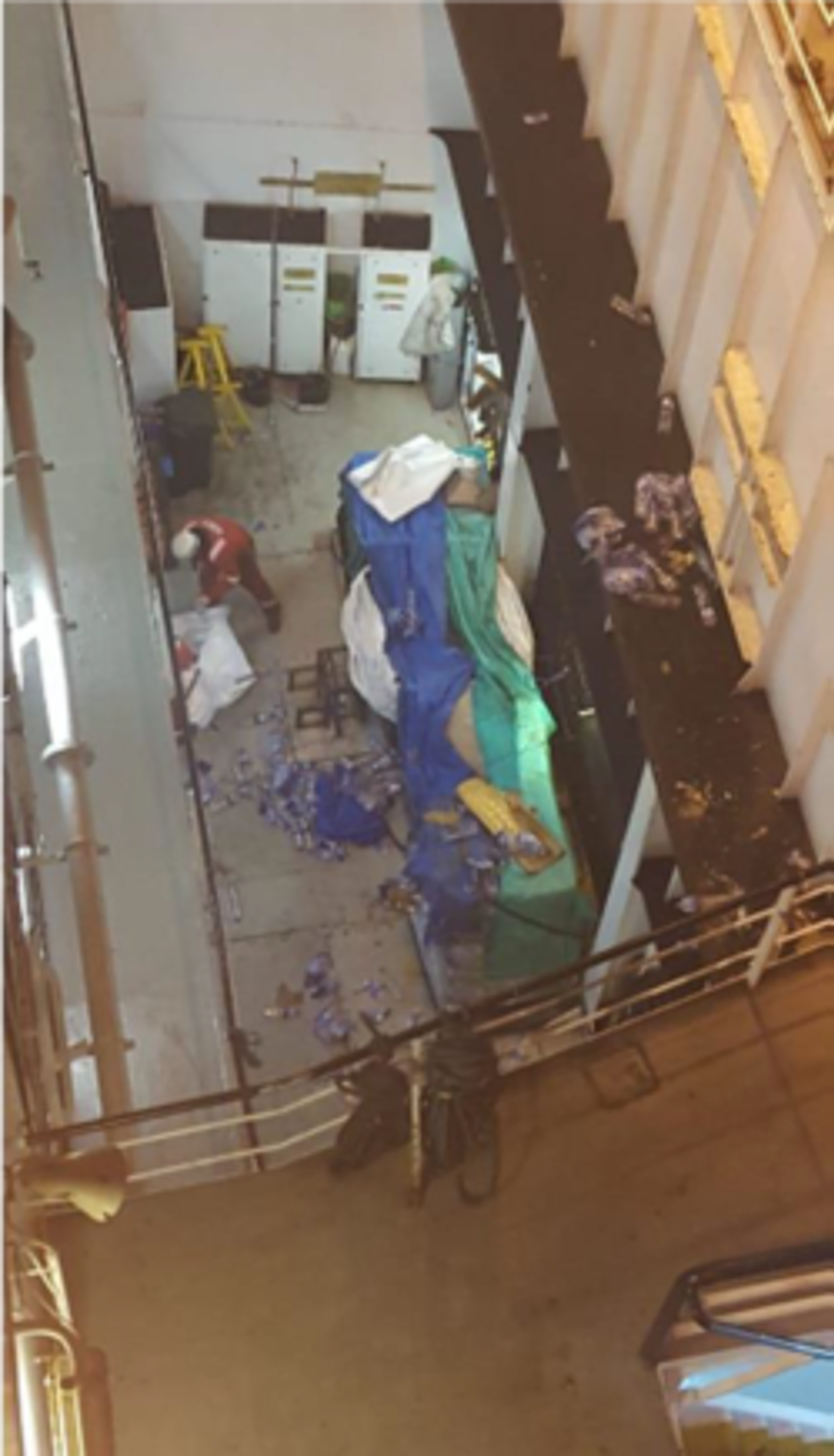 the load hit an Intermediate Bulk Container (IBC), causing several packets of water bottles to fall from the load