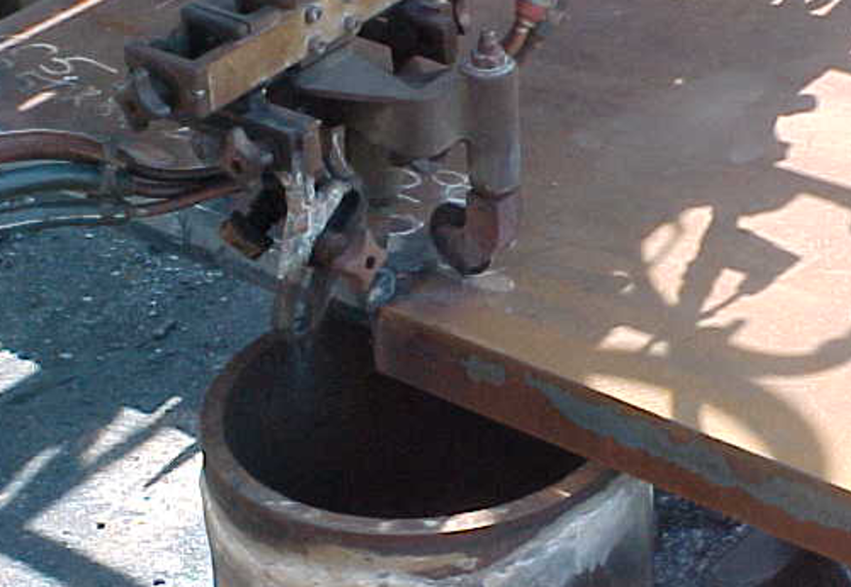 IMCA SF Near-miss involving oxy-acetylene cutting of plate Arrangement as described