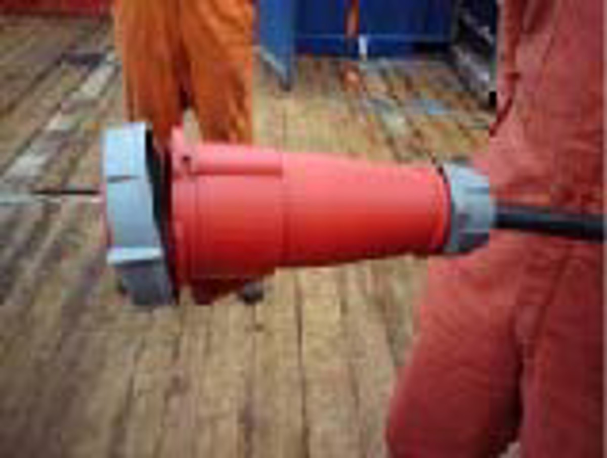 IMCA SF Risk of electrocution during routine work Plug after disassembly