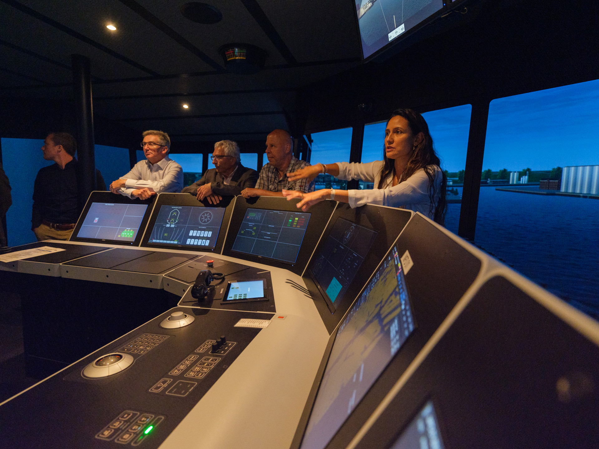 IMCA Europe & Africa Regional meeting: Rotterdam 2023 2 Photo of Simwave tour