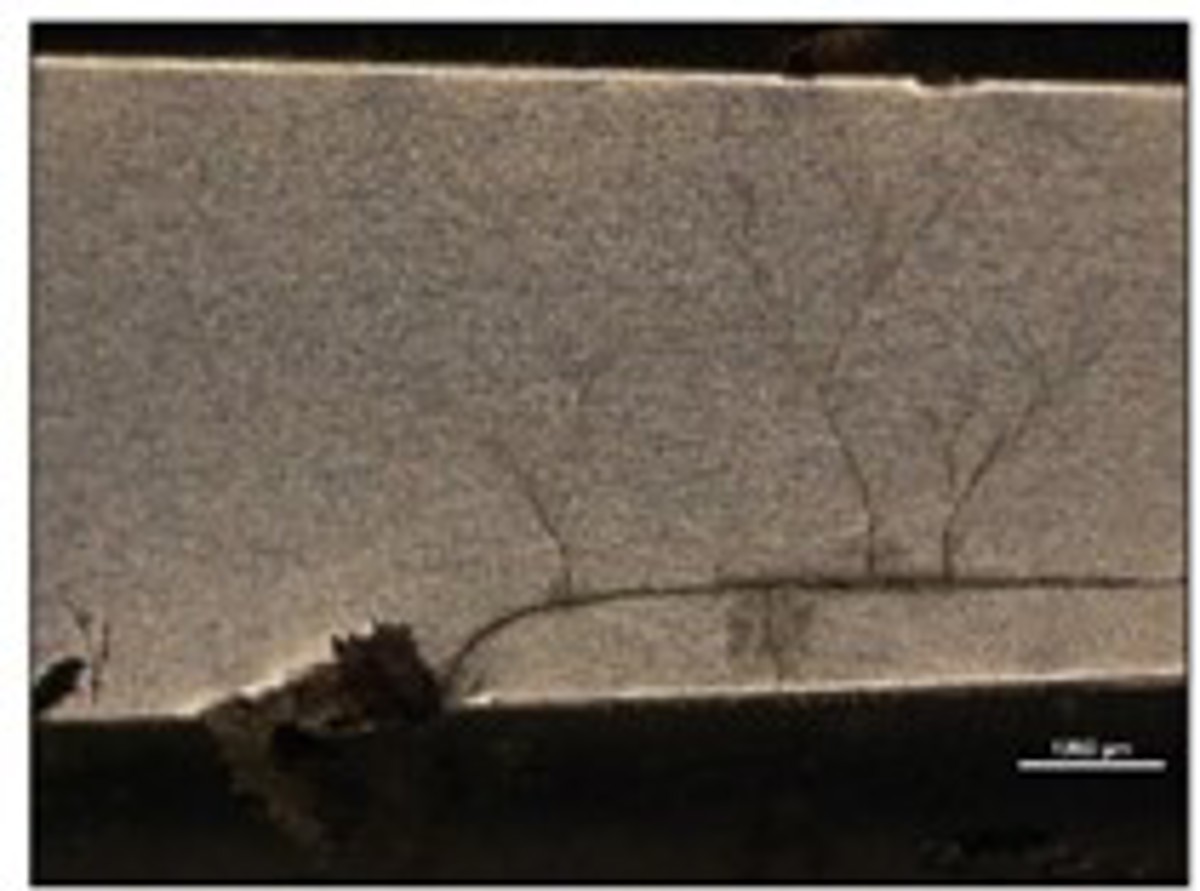 IMCA SF Failure of EGS valve stem on dive helmet Picture2 Pitting and stress corrosion cracking under the action of the chlorides present in salt water