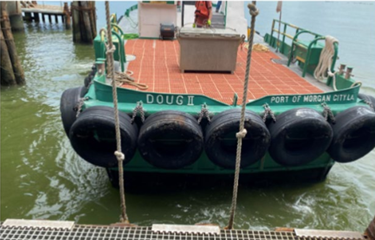 View of boat stern where swing rope injury has occurred A recent example of an injury incurred during a swing rope transfer, is a fractured foot sustained by a worker attempting to use a swing rope to board a satellite platform from a work boat. As the Captain manoeuvered the boat, the worker placed his foot on a bumper tire to position himself for the swing. The worker’s foot slipped between the tyre and the boat when the tyre hit the platform, resulting in injury.
