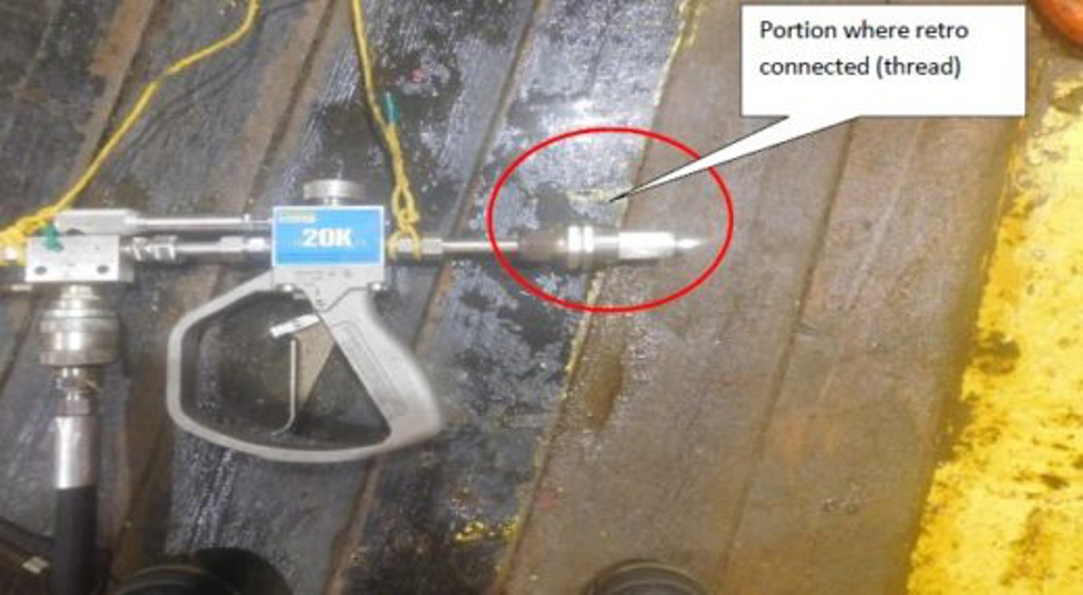 IMCA SF LTI: diver injured during water jetting operations 2 Portion where retro connected