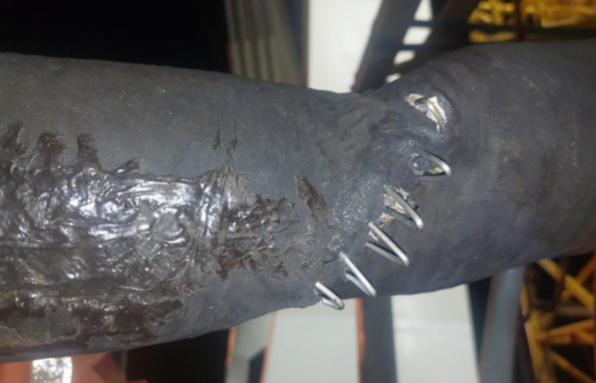 Damaged Bunker hose