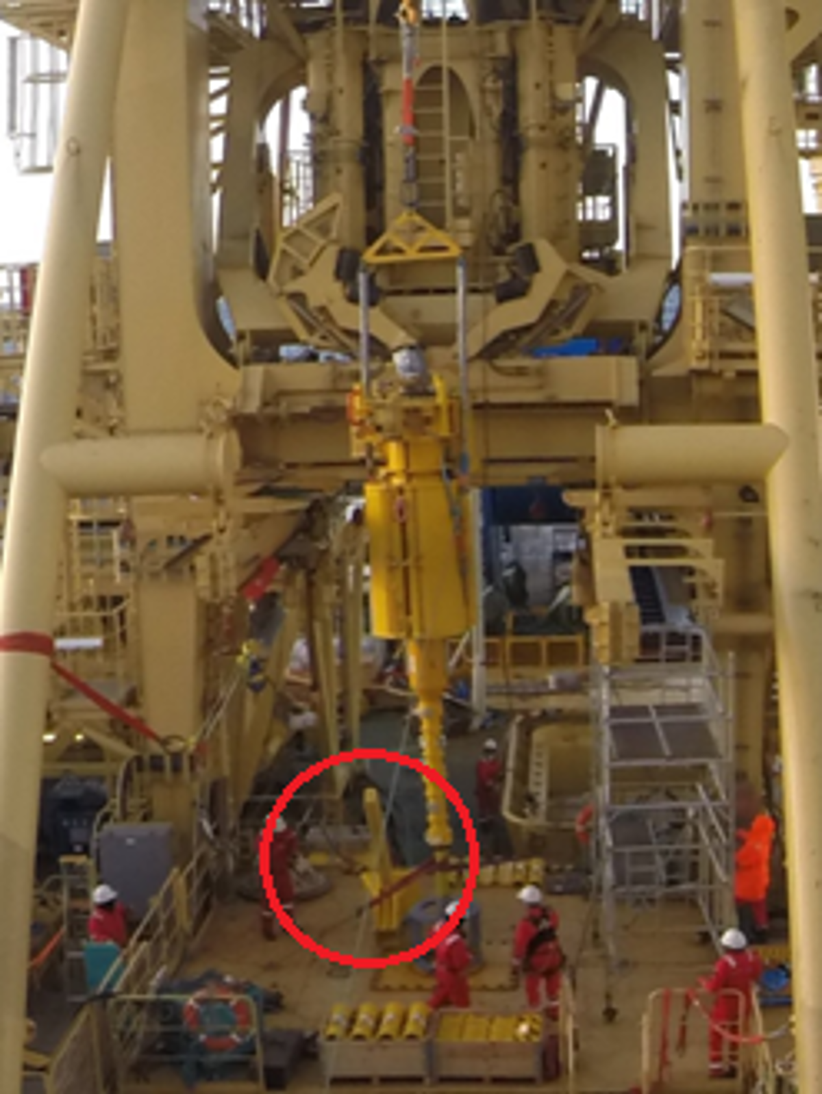The UTH guide cone funnel weighed approx.  500kg and fell more than 4m towards the moonpool doors