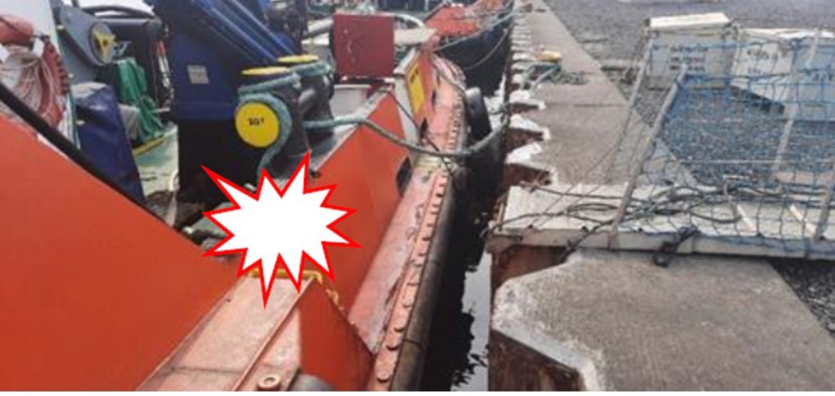MOB: person fell into water during gangway installation