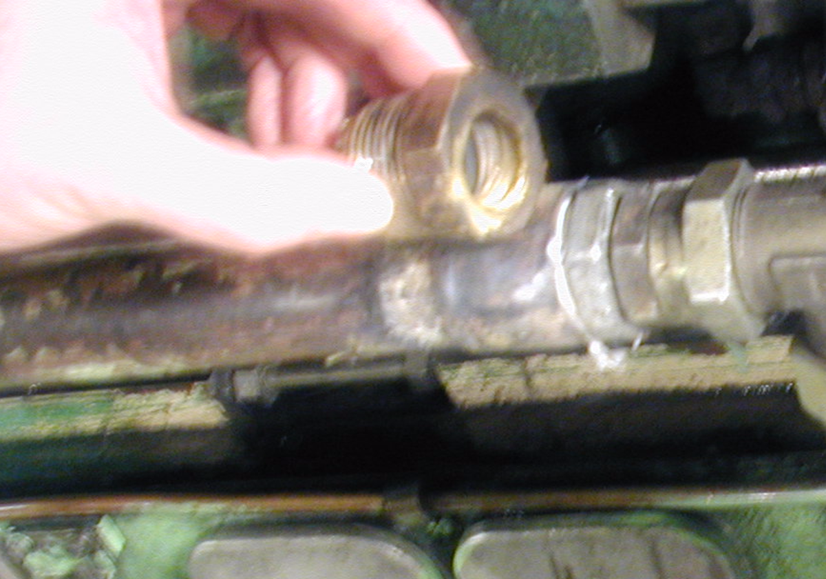 IMCA SF Engine start air fitting incident high pressure air fitting