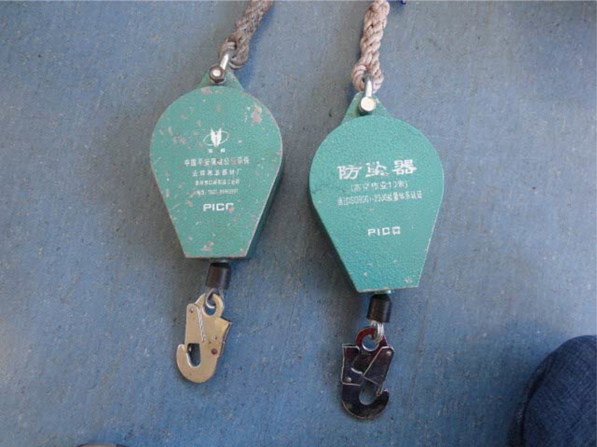 PICC Fall arrest devices