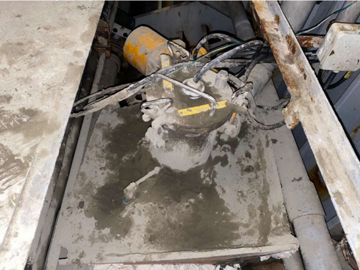 IMCA SF sea water inlet pipe leakage in engine room 2 Sea water inlet pipe leakage in engine room