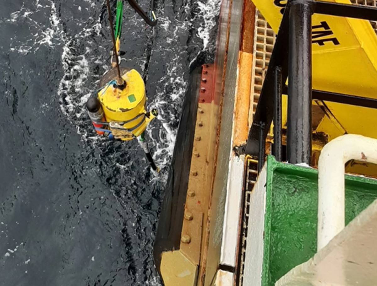 Location of fender in relation to beacon on the Headache Ball