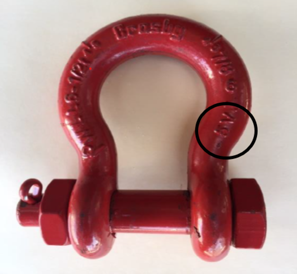 IMCA SF 29/19: Important safety notice to users of certain Crosby shackle products 7 The shackle bow may have a previously undetected defect, and continued use may result in loss of load, property damage, severe injury, or death.