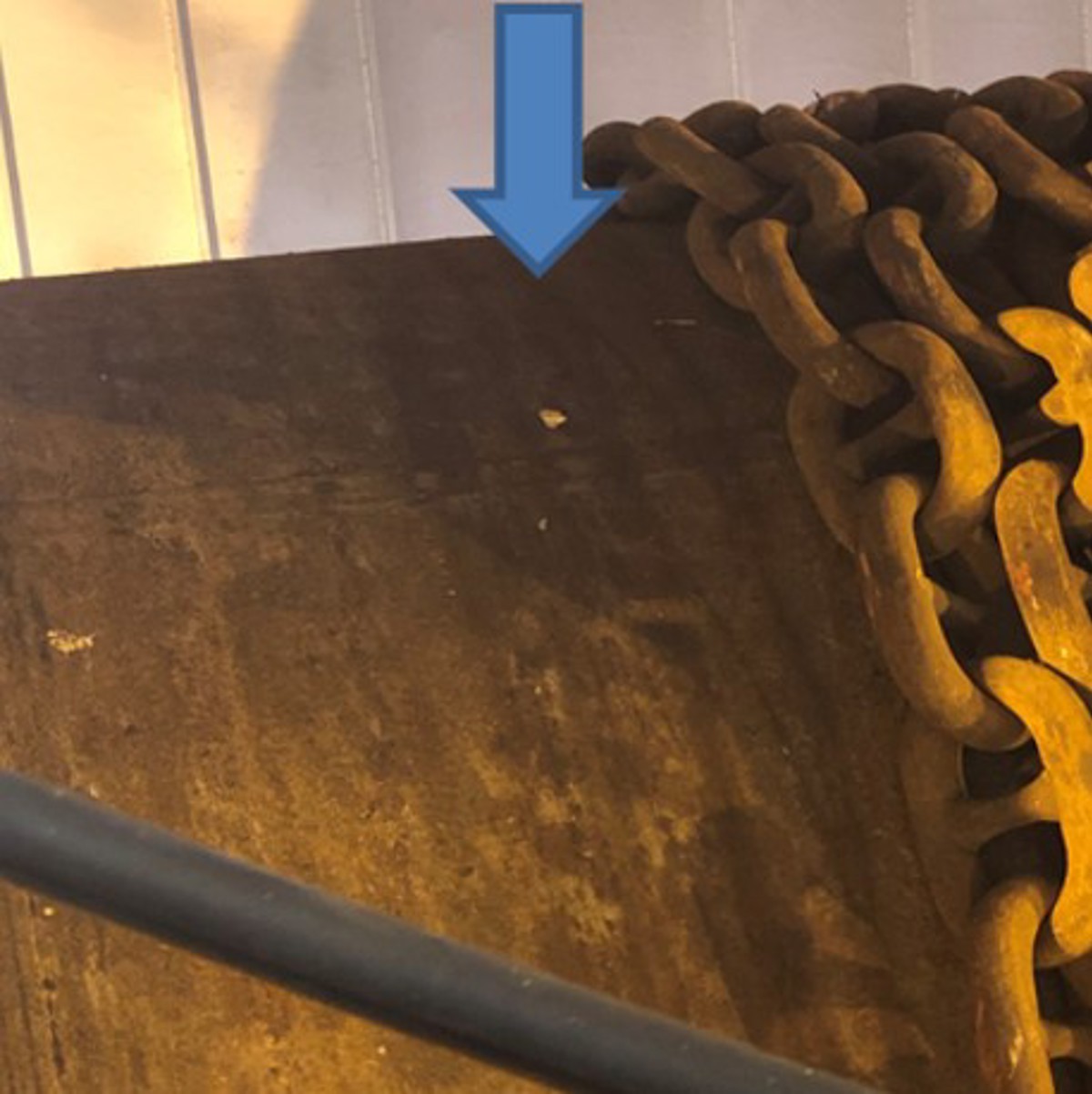 Breaking point location of shackle on drum