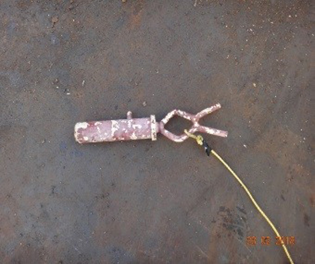 Wire cable retaining pin