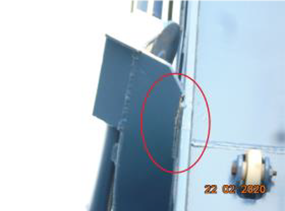 A newly installed gangway was found inadequate and unsafe.