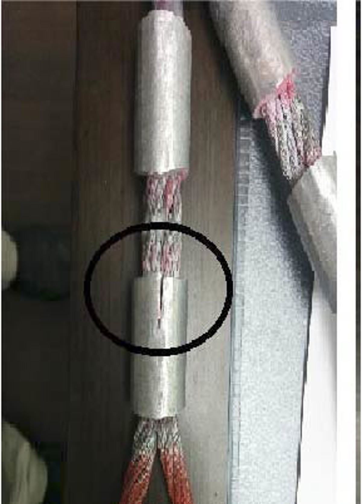 Damaged wire rope slings