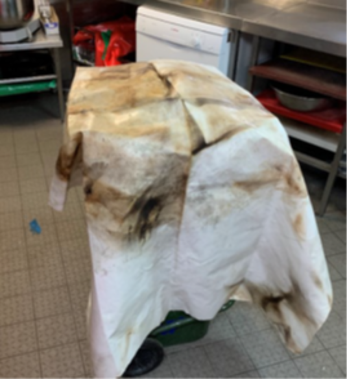 IMCA SF 03/20 Poor condition of on-board equipment There had been no weekly inspection of fire blankets conducted by crew, despite procedural requirements to do so