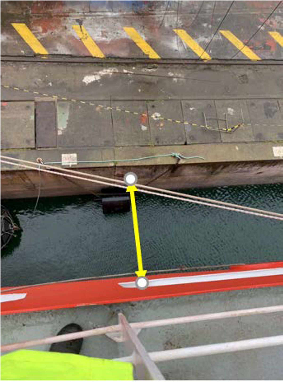 Vessel moves away from the quay, pushed by sudden and violent gust of wind