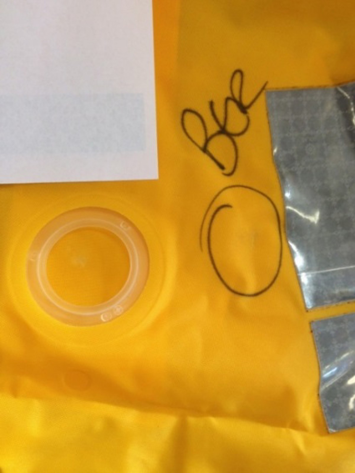IMCA SF Life jacket failures 1 Location of damage to bladder