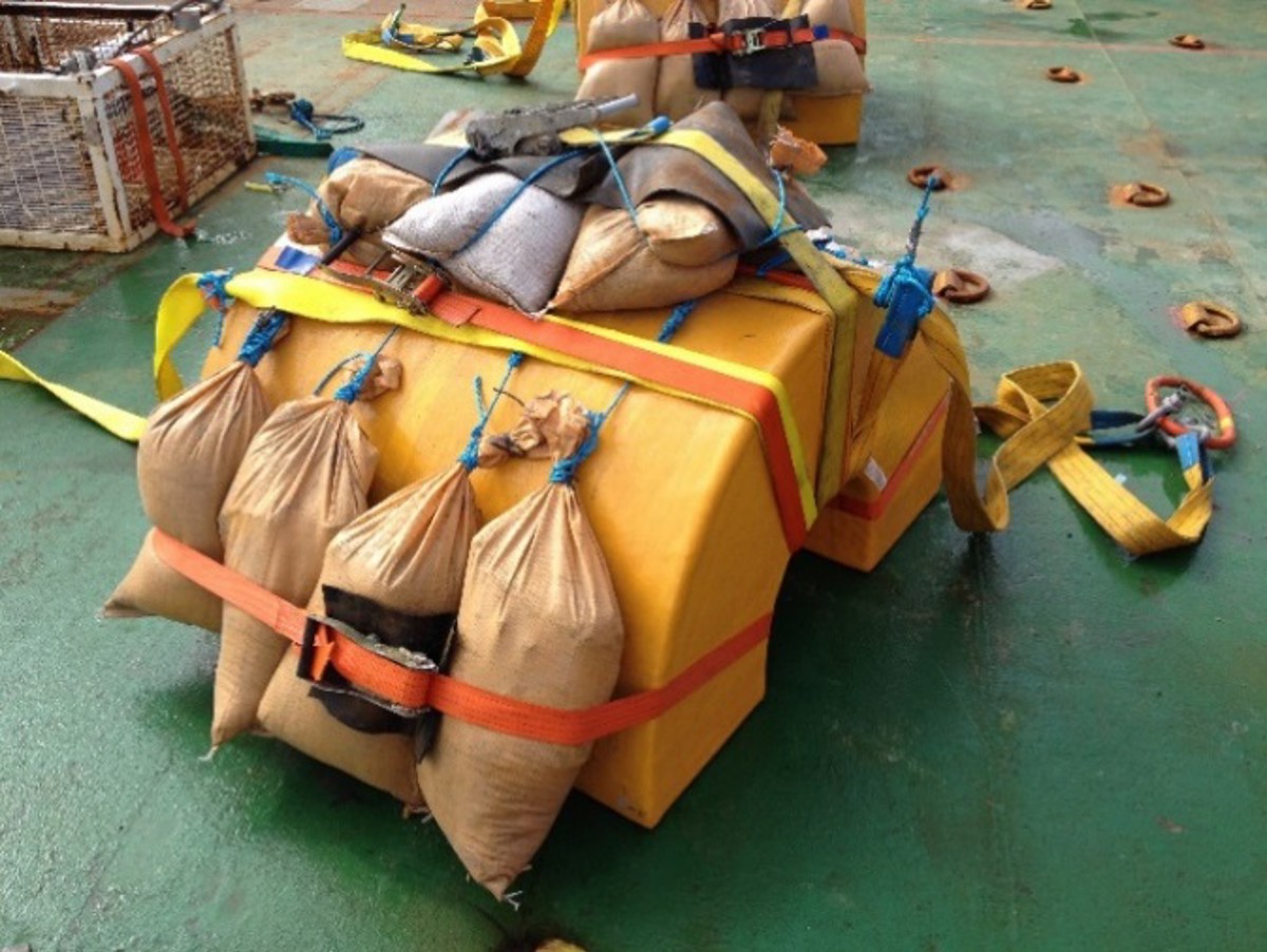 IMCA SF Thermal tunnel buoyancy when deployed subsea 1 Thermal tunnel with additional weights