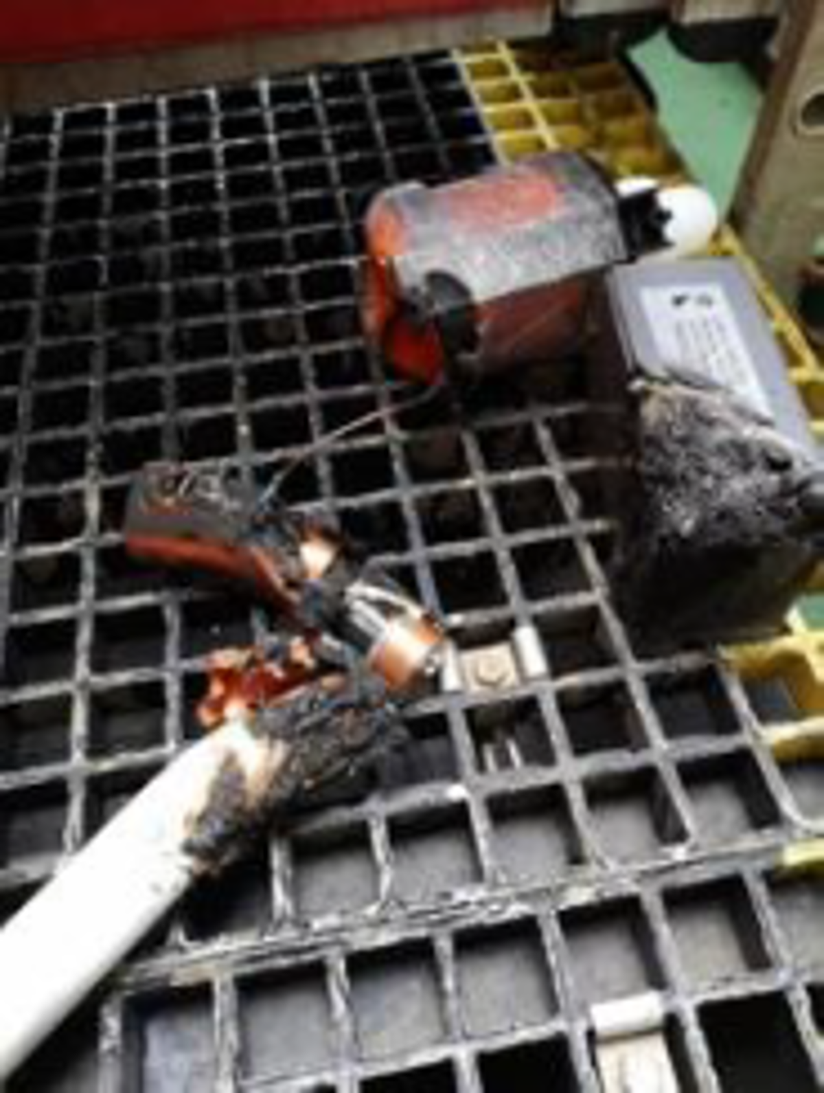 The Aldis battery and the steel wire coil were damaged and some of the carton boxes were slightly burned