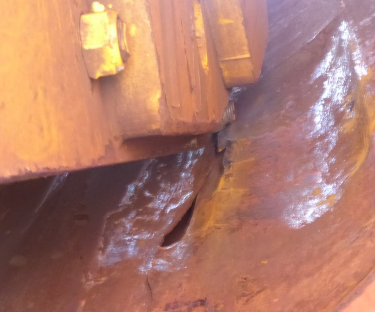 Internal condition of crane pocket