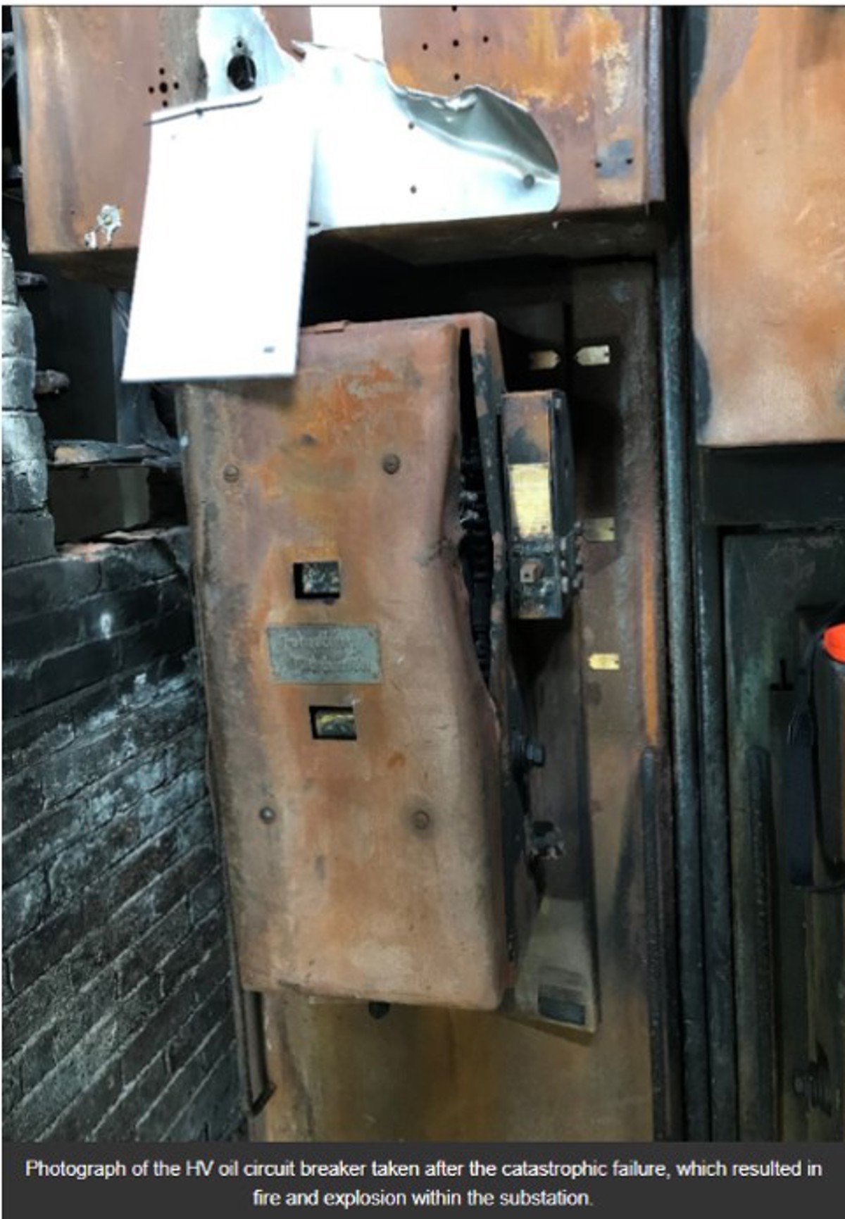 There was a catastrophic failure and explosion of a HV circuit breaker leading to a fire which could have resulted in fatal injuries.
