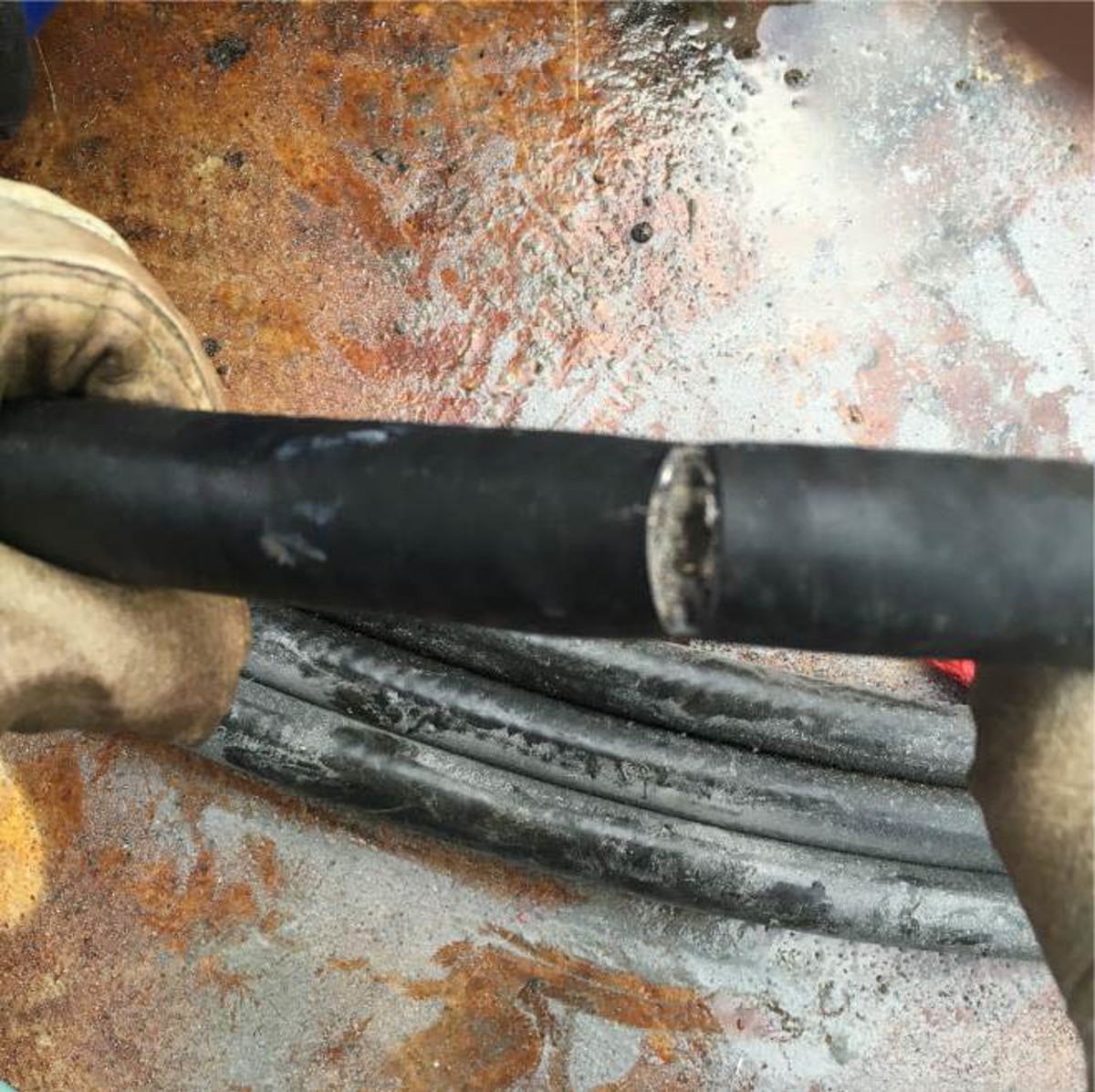 Damaged cable