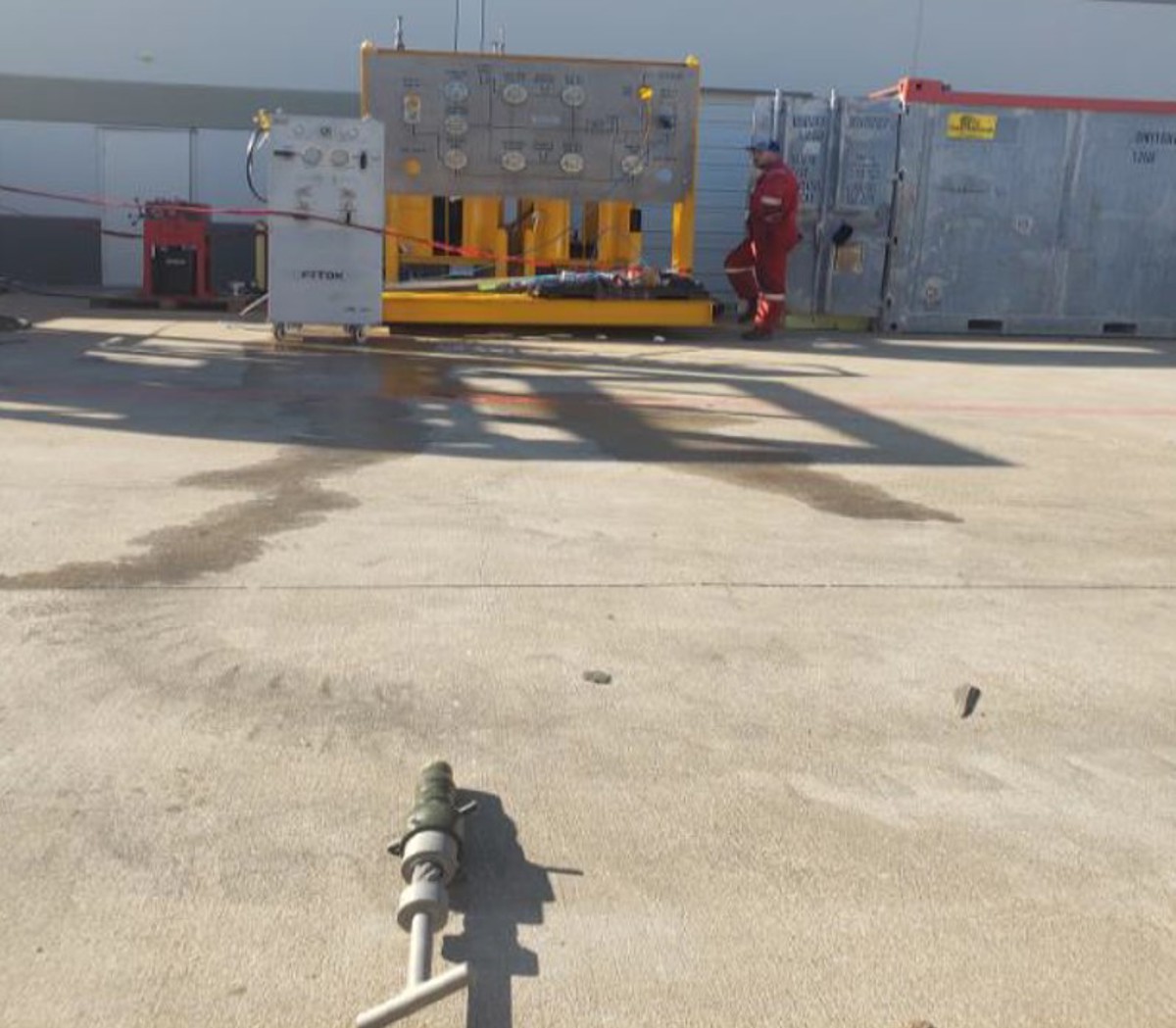 Incident site (stab final position) Hot stab