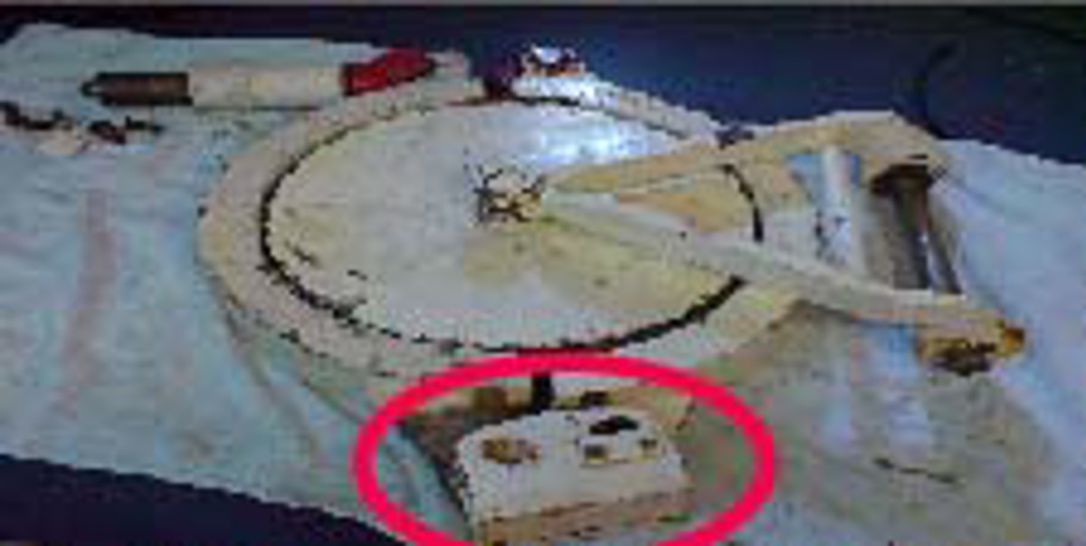 IMCA SF: Failure of welding on hyperbaric rescue chamber medical lock door assembly Image2 (3) medical lock door assembly