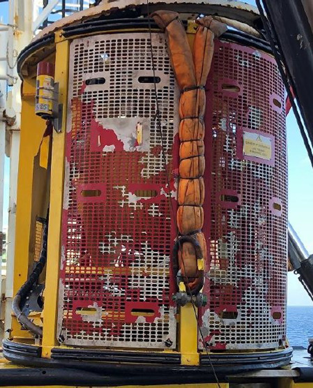 Dropped Object – door detached from TMS during dive